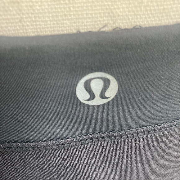 Women's Lululemon Tank Top Size 4 Gray - Picture 8 of 9